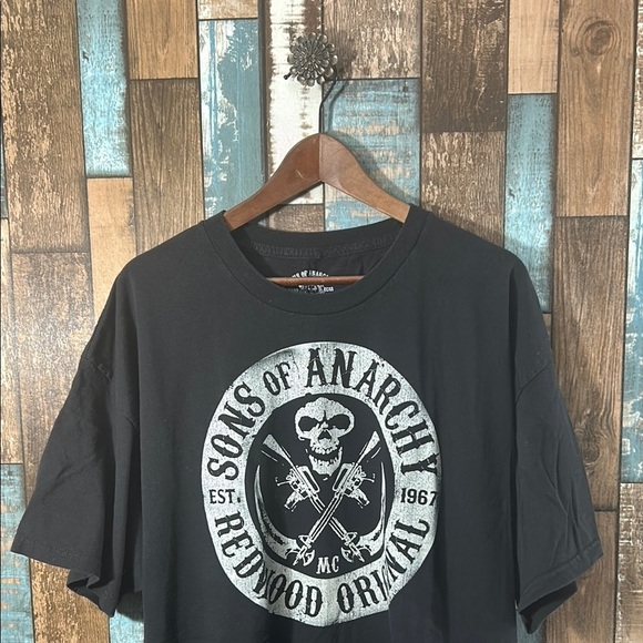 Sons of Anarchy Graphic Black T-Shirt - Picture 2 of 9